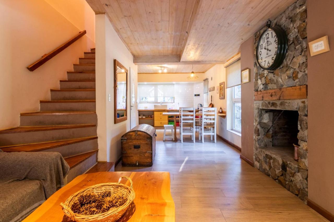 Apartamentos Bajo Cero Villa La Angostura Exteriör bild